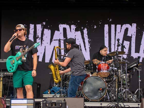 Bumpin' Uglies & Ballyhoo!